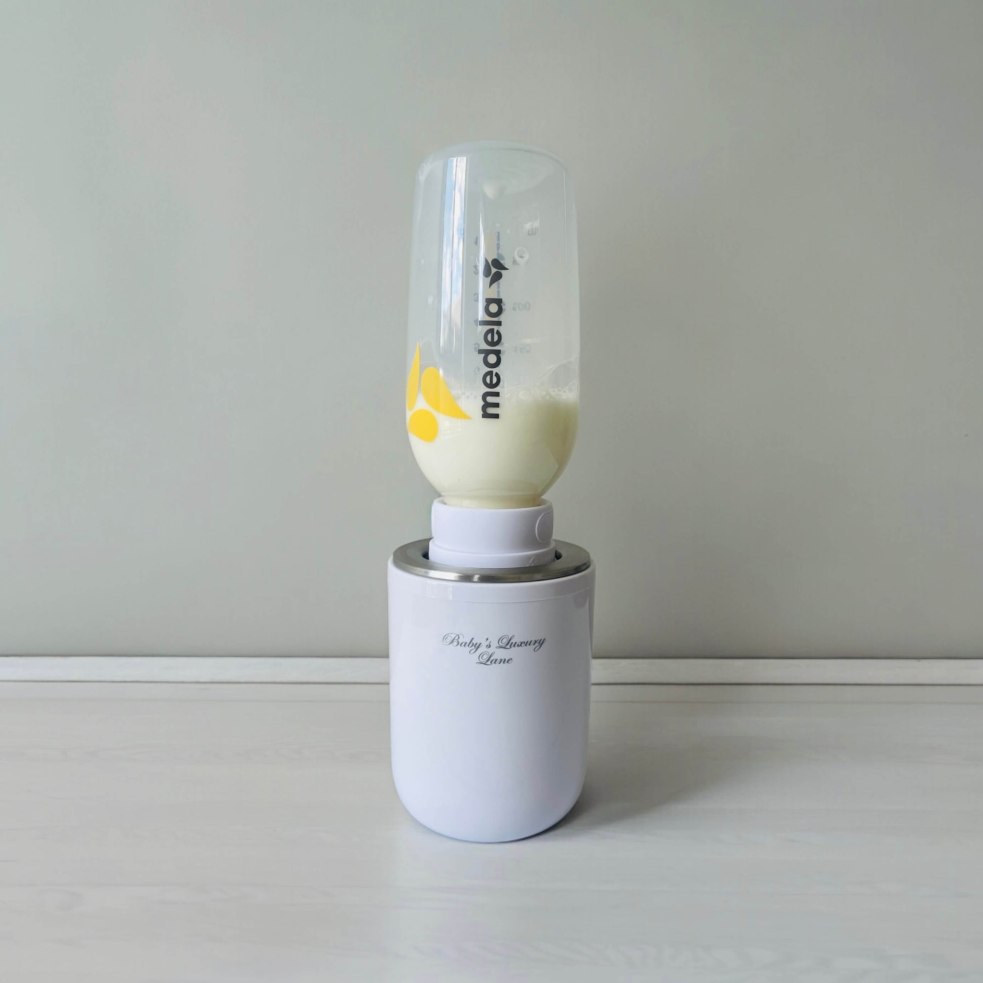 Portable bottle milk warmer Australia Baby's Luxury Lane